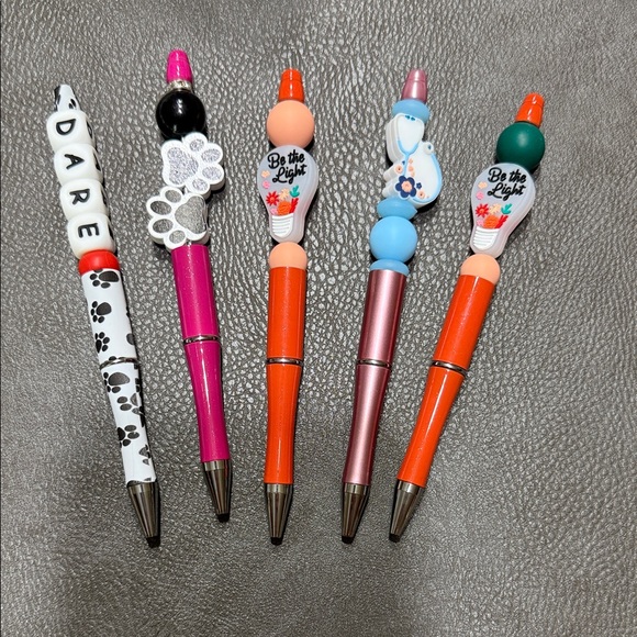 Random theme Pens Set - Picture 1 of 1